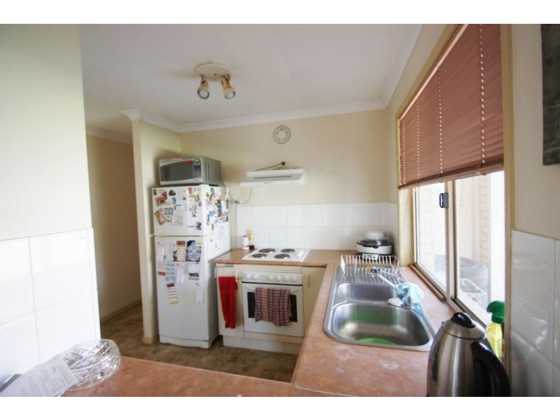 15 Cherry tree Place, Waterford West QLD 4133