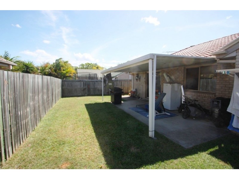 15 Cherry tree Place, Waterford West QLD 4133