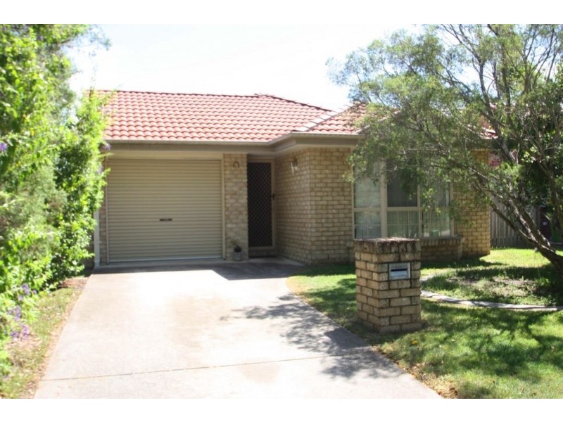 15 Cherry tree Place, Waterford West QLD 4133