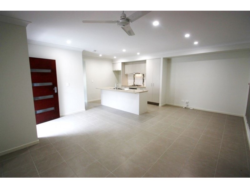 2/49 Willow Rise Drive, Waterford QLD 4133