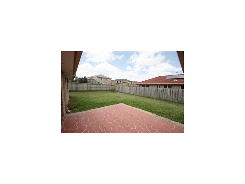35 Glentree Ave, Upper Coomera QLD 4209