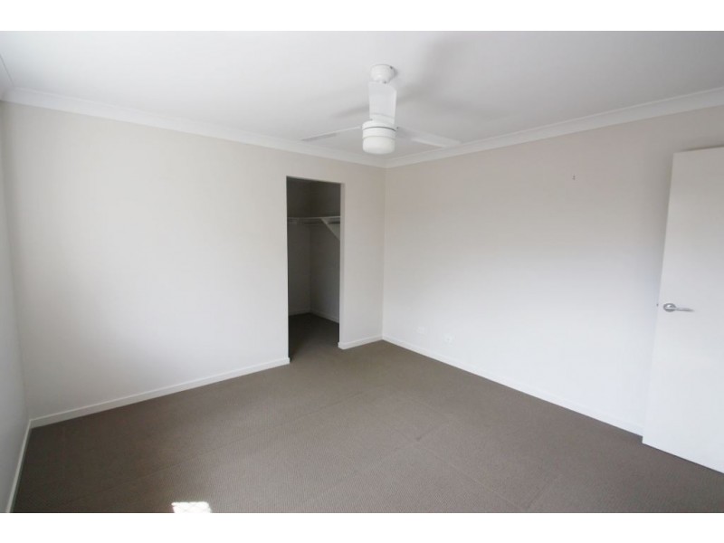 52 Mcveigh St, Pimpama QLD 4209