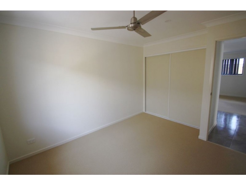 18 Troy Knight Drive, Pimpama QLD 4209