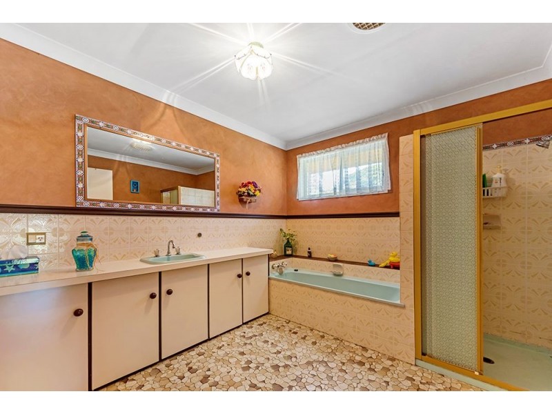 41 Riversdale Road, Oxenford QLD 4210