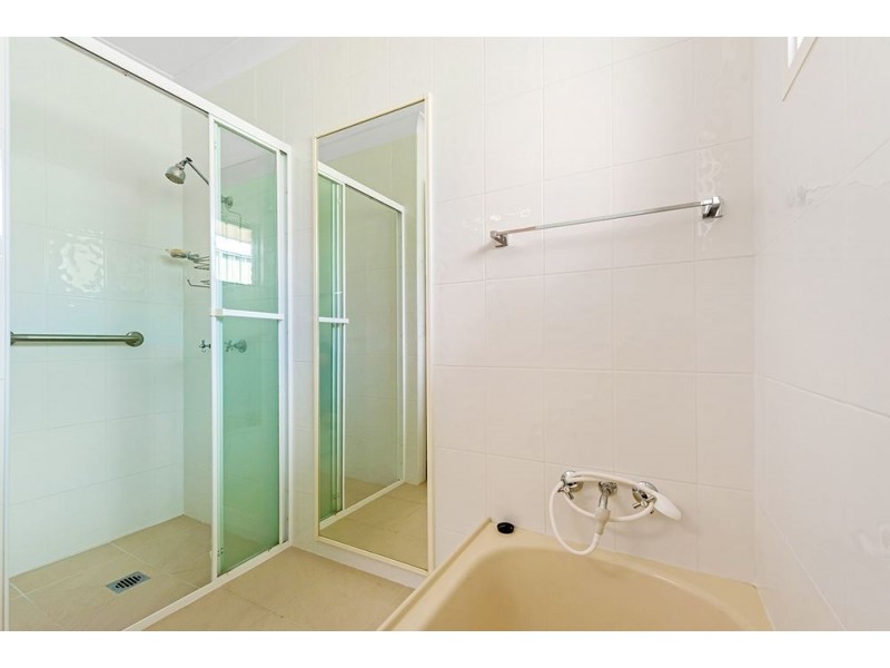 12 Ardlethan Court, Helensvale QLD 4212