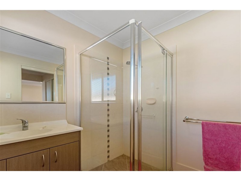 36/2 Weir Drive, Upper Coomera QLD 4209