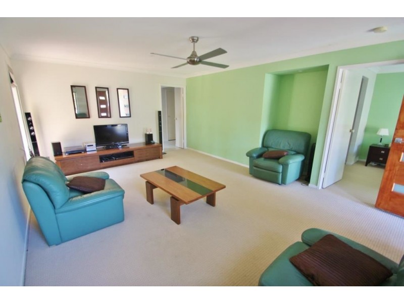 5 Amanda St, Upper Coomera QLD 4209