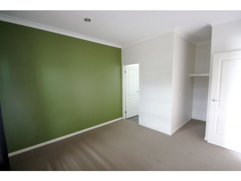 34 wildflower Cct, Upper Coomera QLD 4209
