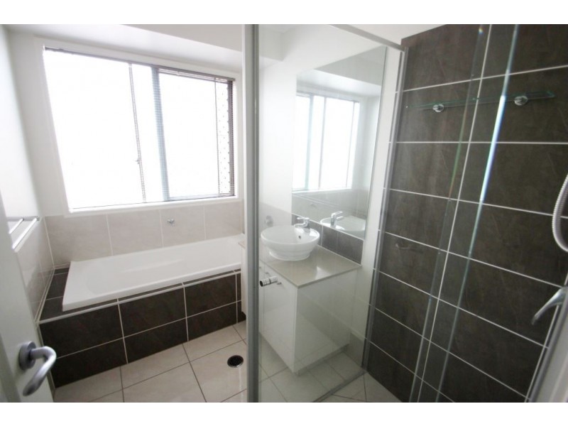 34 wildflower Cct, Upper Coomera QLD 4209