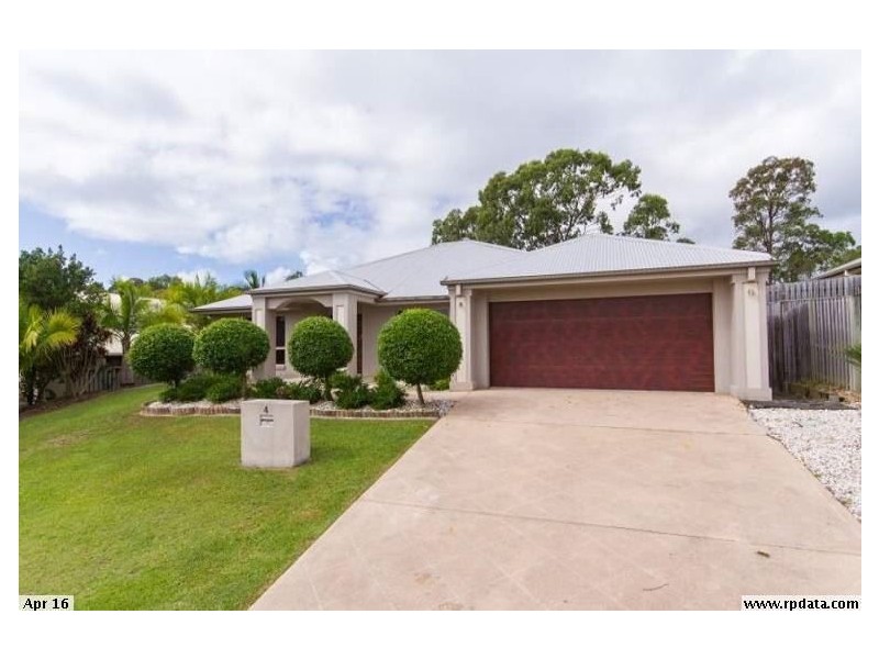 4 Slipstream Road, Coomera Waters QLD 4209
