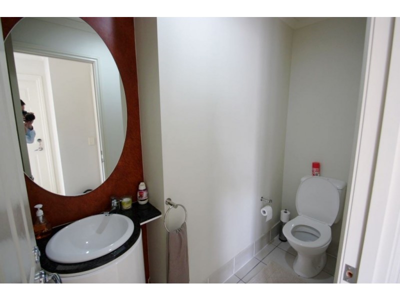 8846 Magnolia Dve E, Hope Island QLD 4212