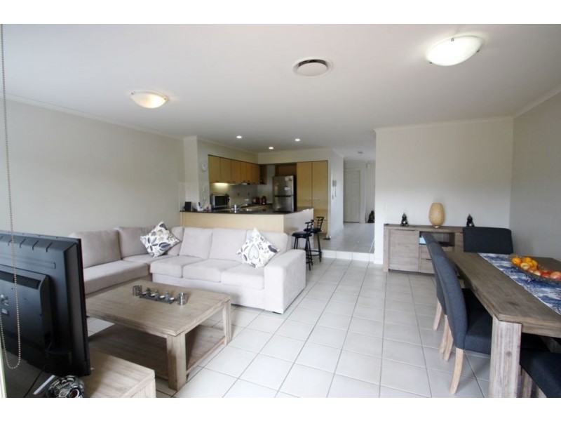 8846 Magnolia Dve E, Hope Island QLD 4212