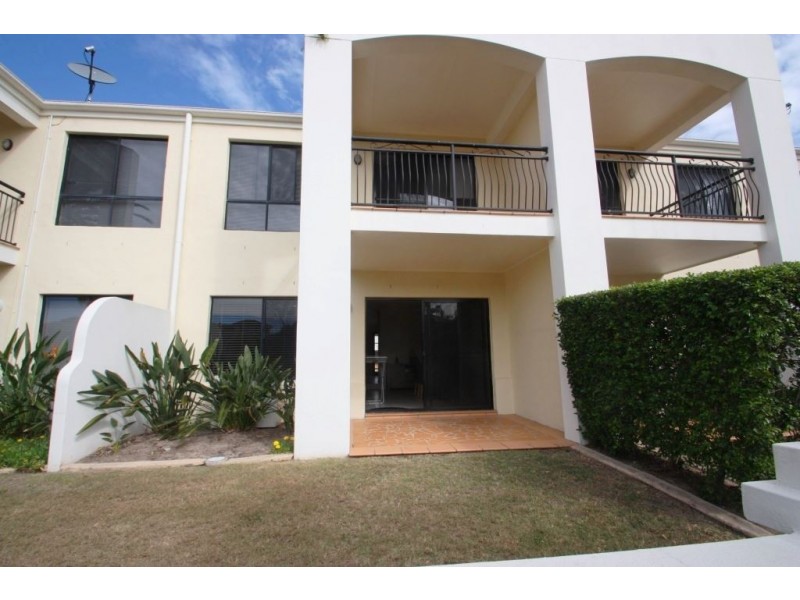 8846 Magnolia Dve E, Hope Island QLD 4212