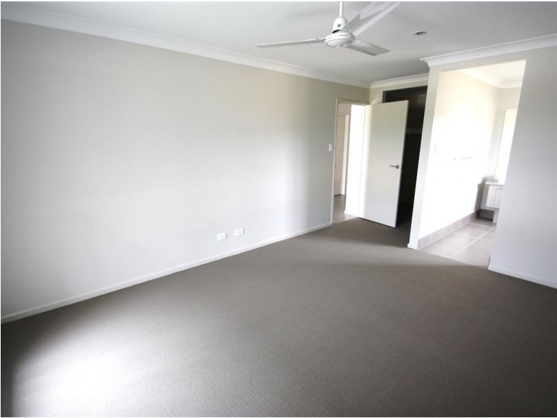 57 Mclachlan Circuit, Willow Vale QLD 4209
