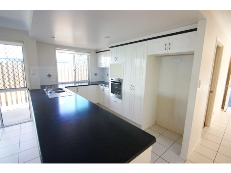 2/13 Fortune St, Coomera QLD 4209