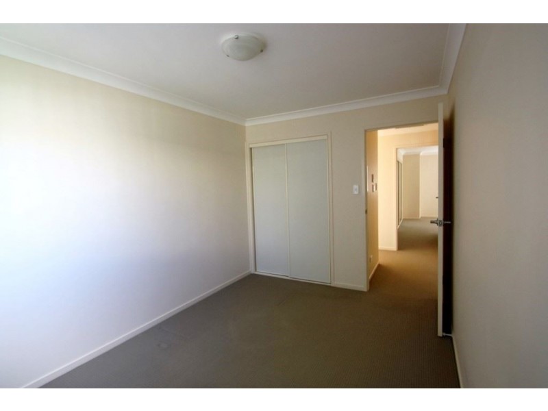 40/2 Weir Dve, Upper Coomera QLD 4209