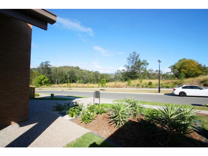 43 Wollombi  Av, Ormeau Hills QLD 4208