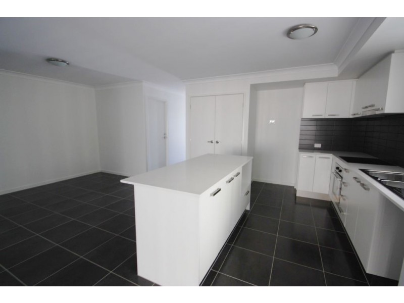 22 Leabrook Place, Pimpama QLD 4209