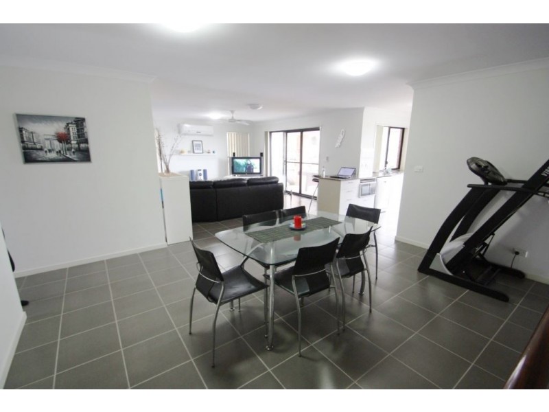 57 Davis Cup Court, Oxenford QLD 4210