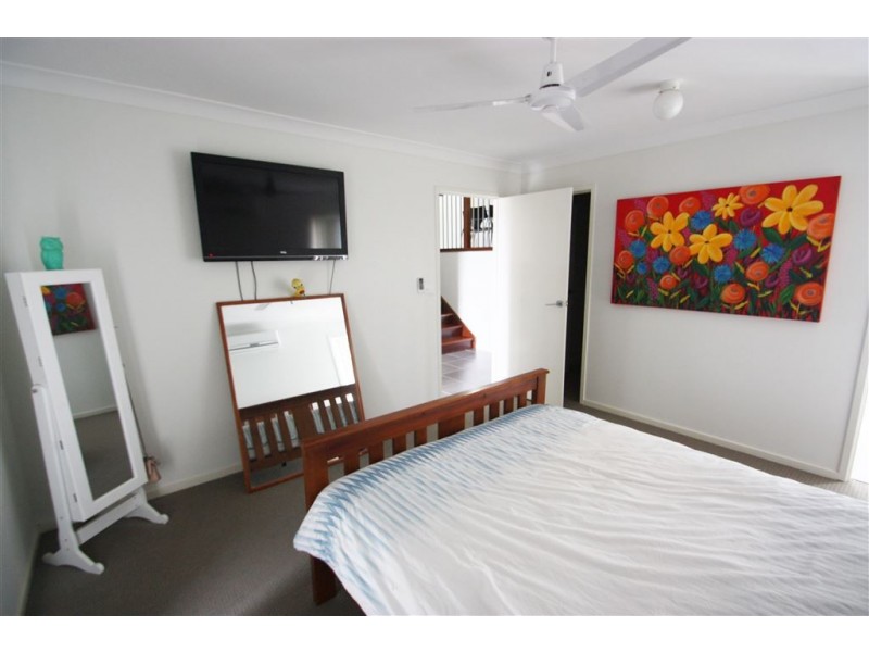 57 Davis Cup Court, Oxenford QLD 4210