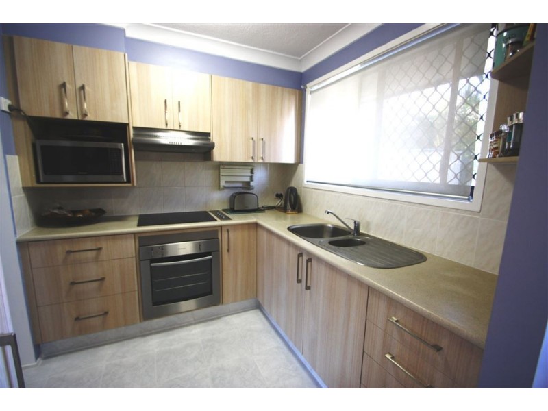 1/16 Royal Palm Court, Southport QLD 4215