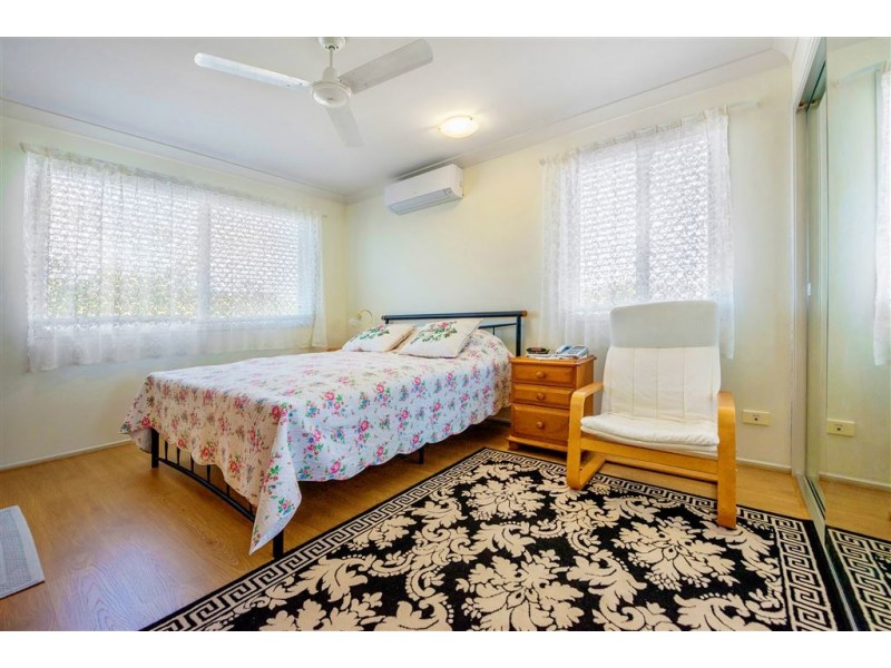 9 Cobb and Co, Oxenford QLD 4210