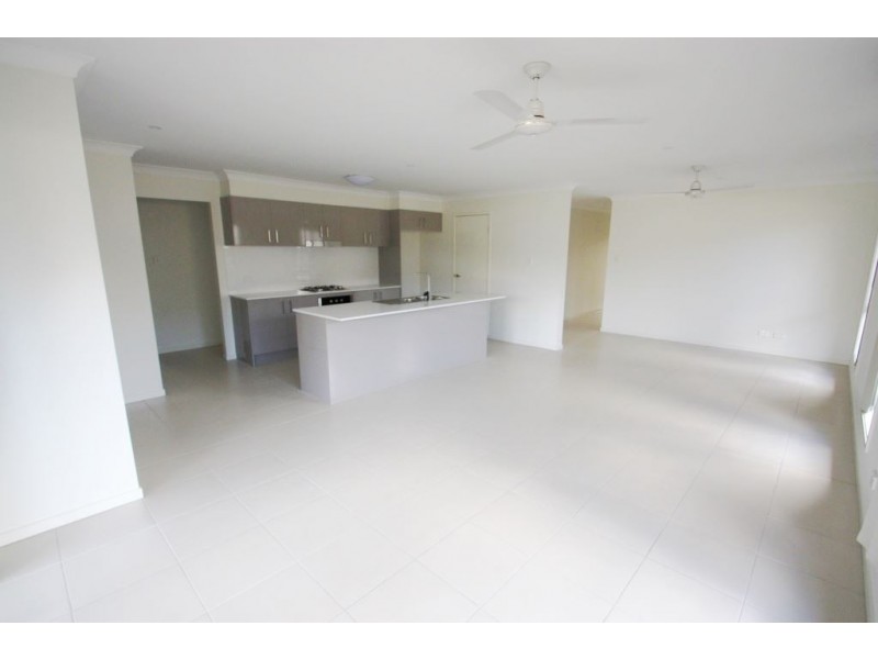 22 Taurus Circuit, Coomera QLD 4209