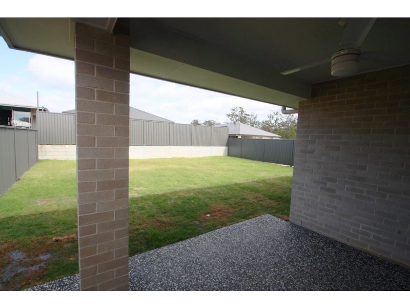 22 Taurus Circuit, Coomera QLD 4209