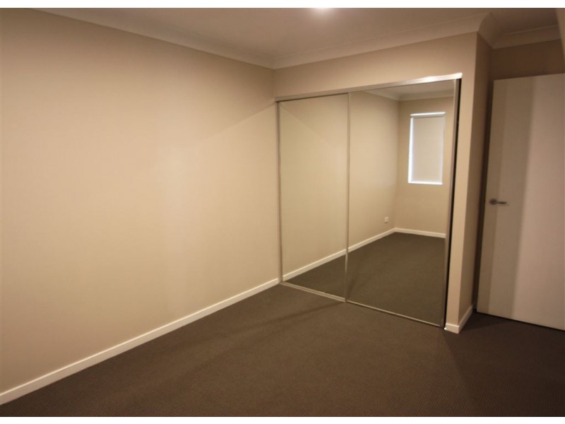 508 Clark St, Biggera Waters QLD 4216