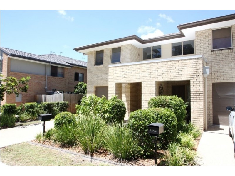 1/21 Lilly Pilly Drive, Coomera QLD 4209