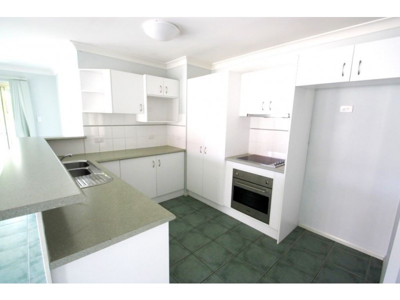 8 Nicola Way, Upper Coomera QLD 4209