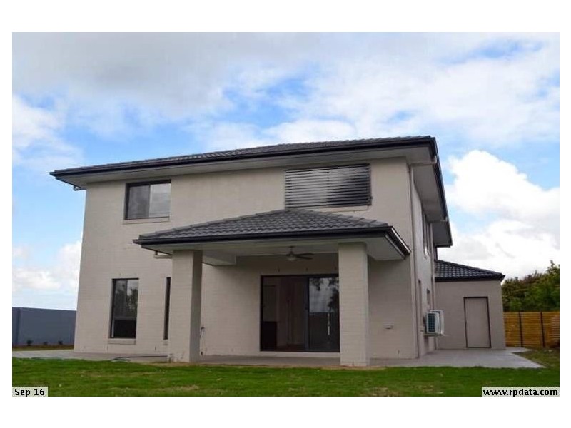36 Serenity Boulevard, Helensvale QLD 4212