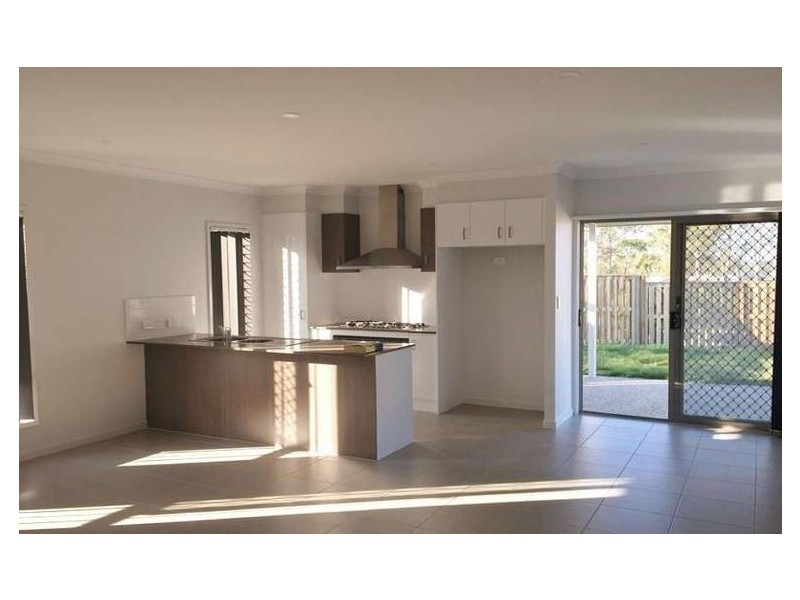 11 Palmerston Place (off Learning Street), Coomera QLD 4209