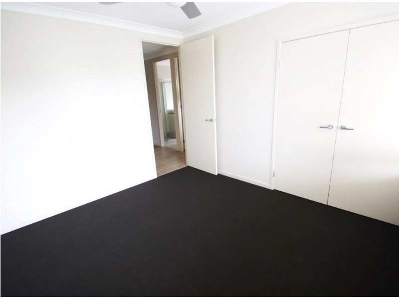 8 Marrinup Street, Upper Coomera QLD 4209