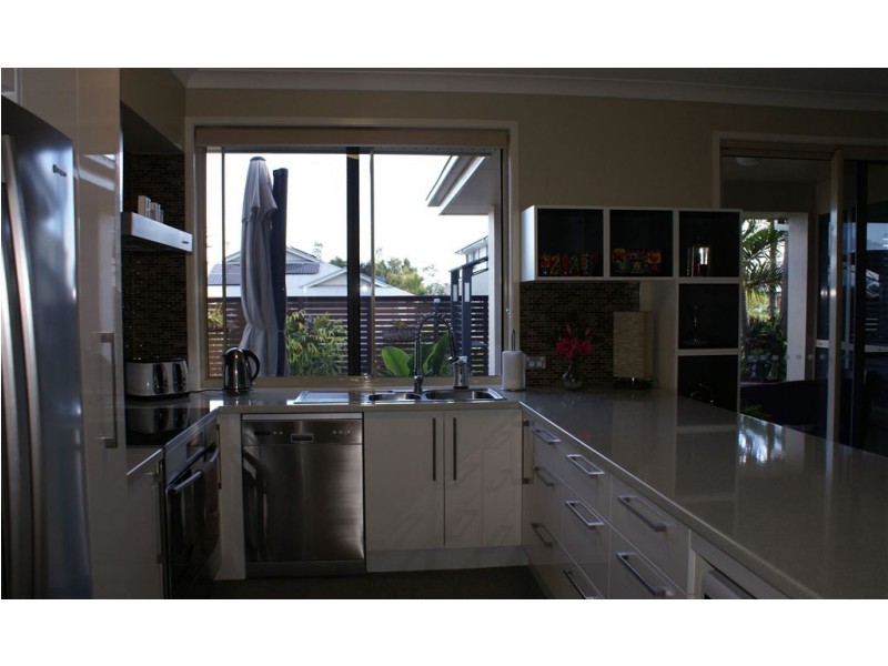 5 Bishopwood Court, Upper Coomera QLD 4209