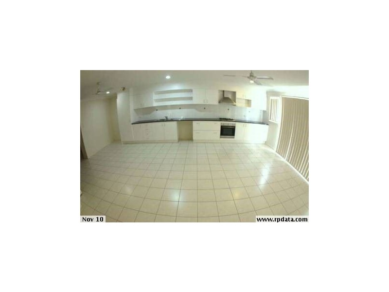 2/29 Seagreen Drive, Coomera QLD 4209