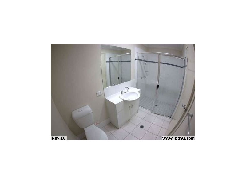 2/29 Seagreen Drive, Coomera QLD 4209