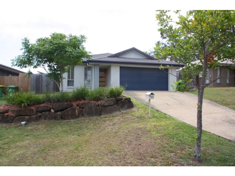 8 Elise ave, Coomera QLD 4209