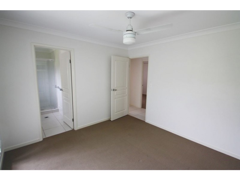 8 Elise ave, Coomera QLD 4209