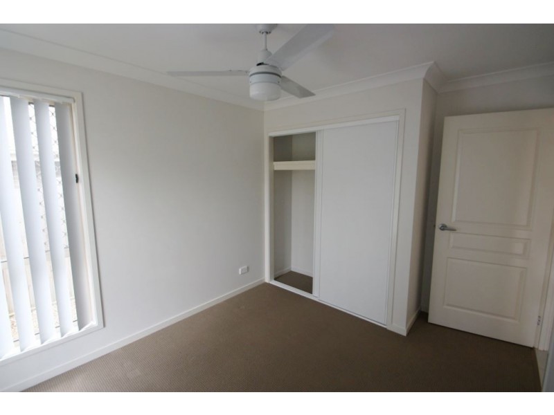 8 Elise ave, Coomera QLD 4209