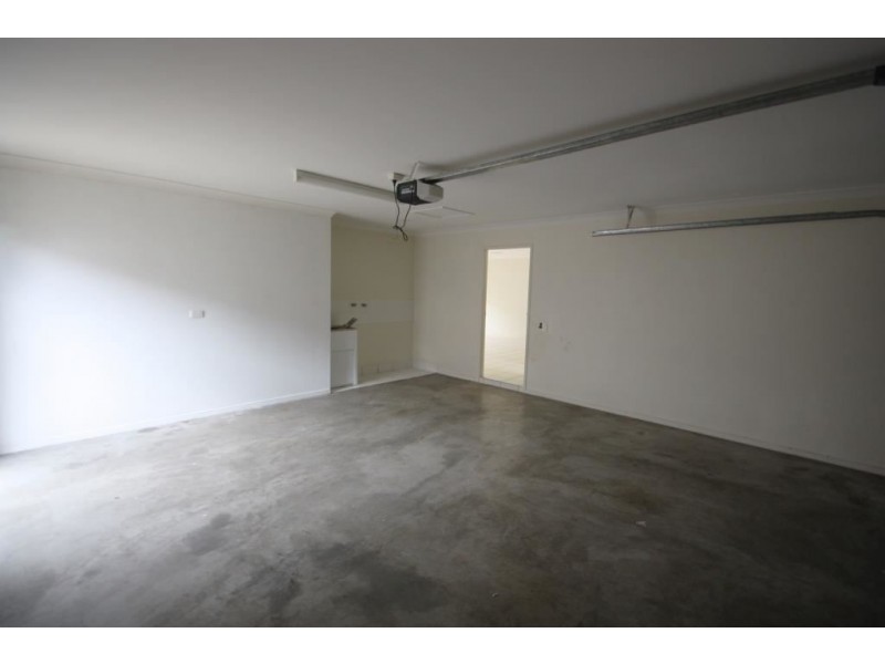 2/13 Bella Blvd, Pimpama QLD 4209