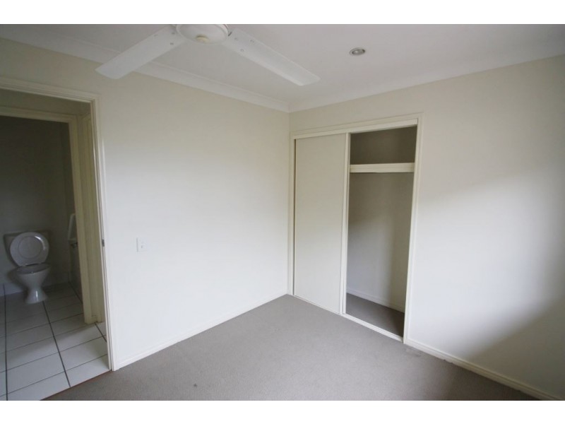 2/13 Bella Blvd, Pimpama QLD 4209