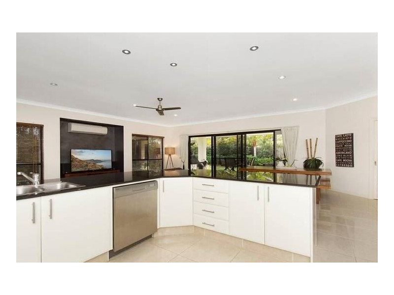 10 Kingtide Lane, Coomera Waters QLD 4209