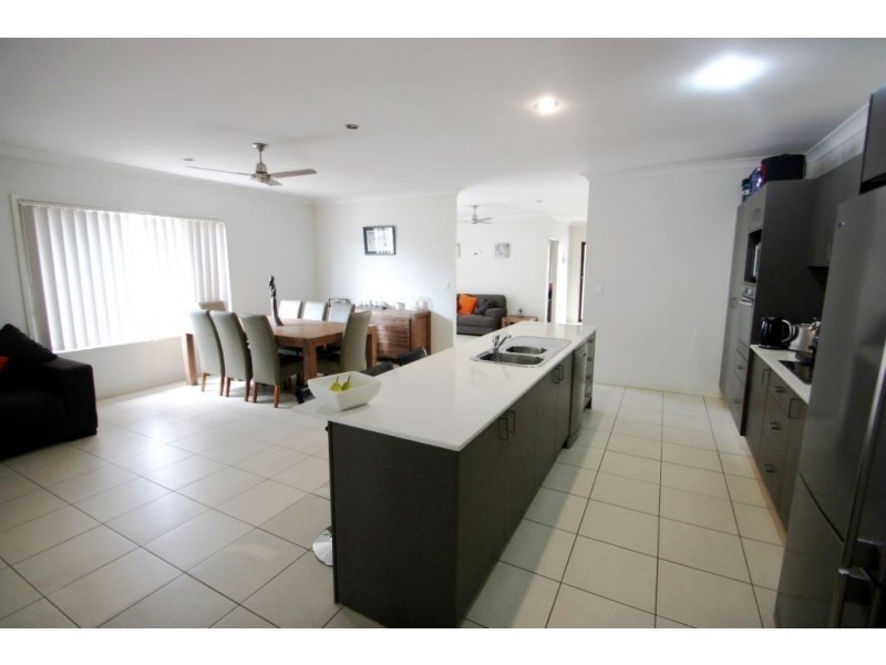 15 Marrinup St, Upper Coomera QLD 4209