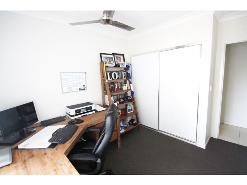 15 Marrinup St, Upper Coomera QLD 4209