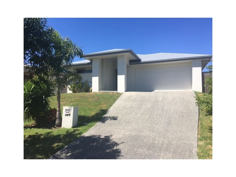 229 Riverstone Crossing, Maudsland QLD 4210
