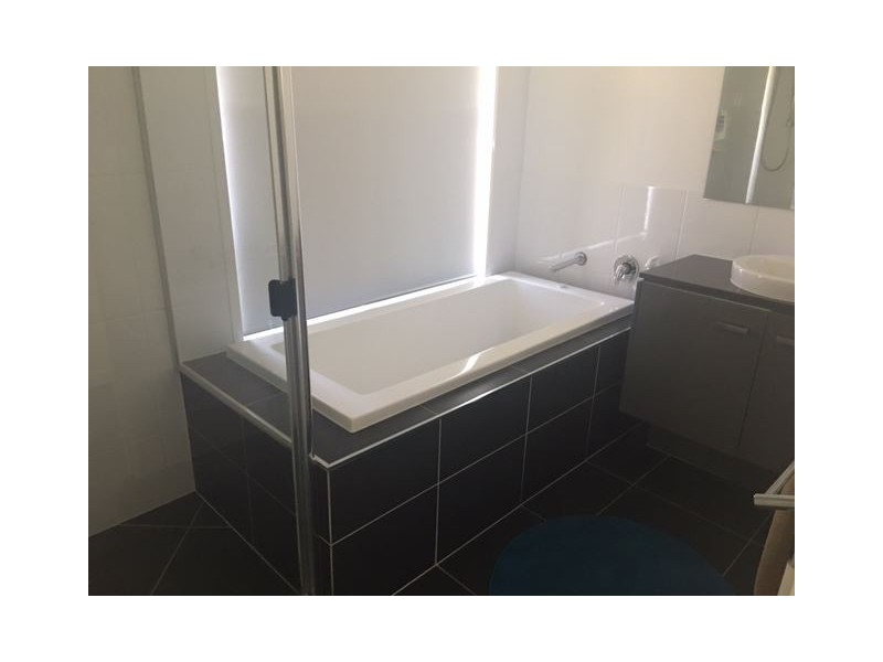 229 Riverstone Crossing, Maudsland QLD 4210