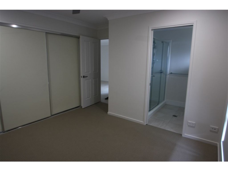 6 Gatina Crescent, Coomera QLD 4209