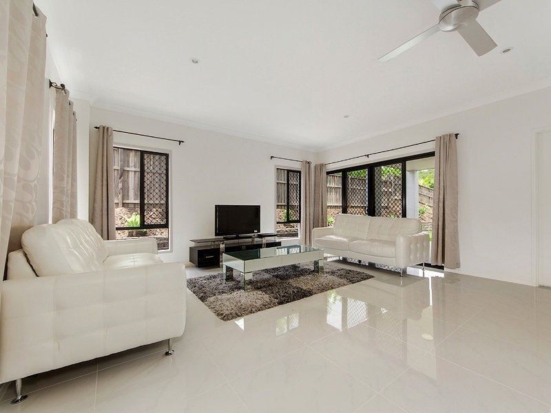 24 Greenview Drive, Upper Coomera QLD 4209