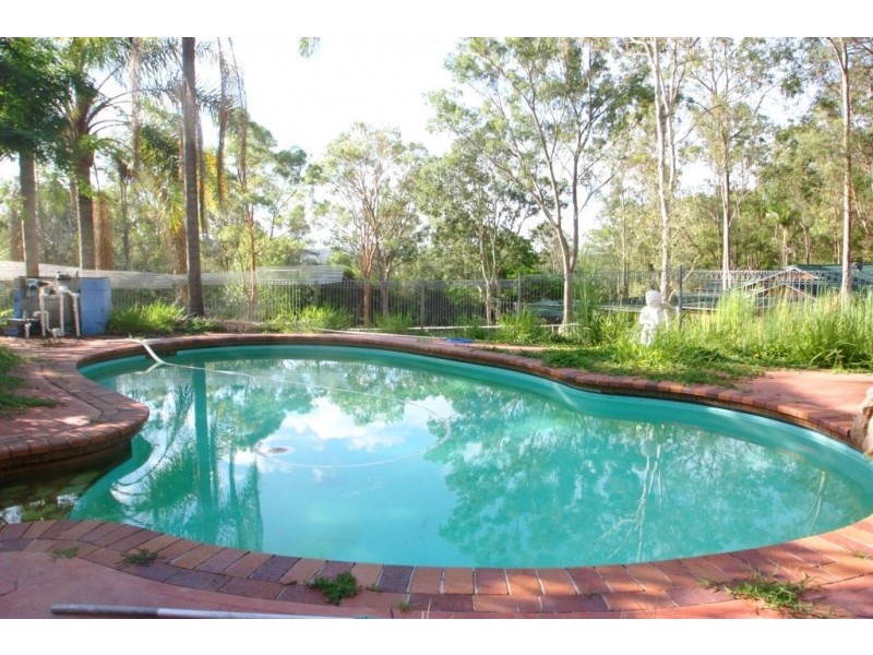 5 Woodside Place, Helensvale QLD 4212